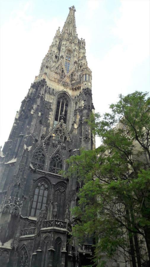 At St. Stephan Wien Exterior foto